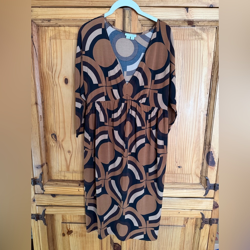 London Times Black and Brown Geometric Midi Dress